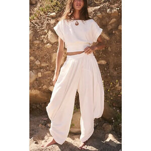 NEW FREE PEOPLE FREE-EST WHITE FEELIN' FREE CROPPED TOP HAREM PANTS SET SZ S